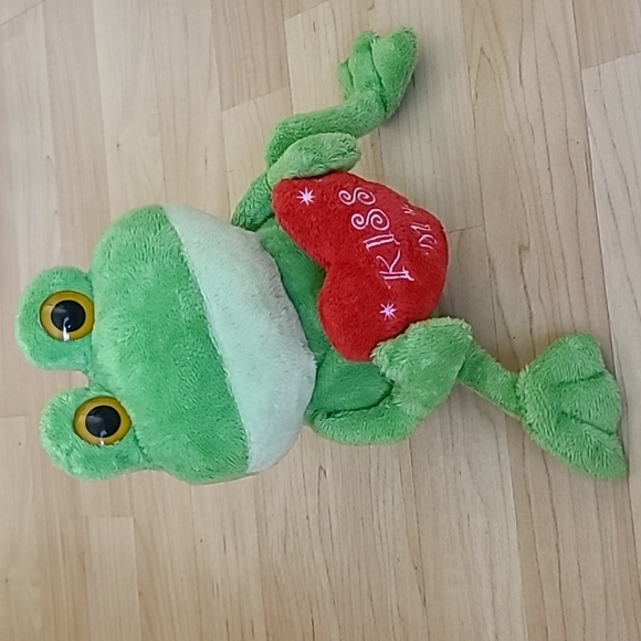 Plush Green Fat Frog With Red Kiss Me Heart Animal Adventure Inc Height 8" - Picture 6 of 7